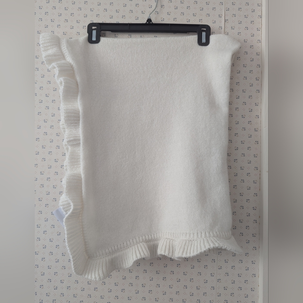 Cupcakes And Cashmere Blanket White Soft Cozy Winter Throw Baby Blanket